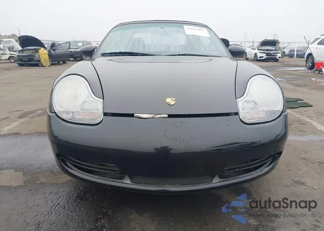 2000 Porsche 911 Carrera/Carrera 4 z USA, uszkodzony, nr VIN WP0CA2992YS650147